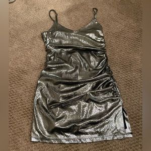 🍂 FOREVER21 Metallic Mini Dress